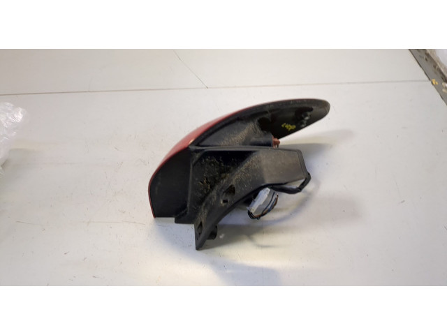 Задний фонарь          