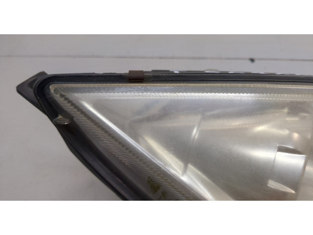 Фара передняя Mitsubishi Colt 2002-2012 правая