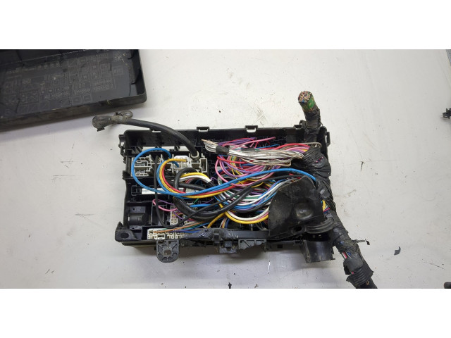 Блок предохранителей Toyota Tundra 2007-2013