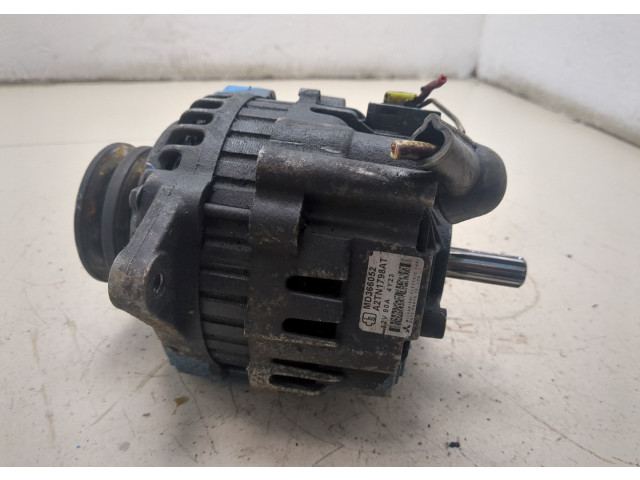 Генератор Mitsubishi Montero Sport / Pajero Sport 1996-2008 MD366052