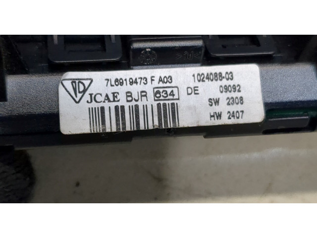 Дисплей бортового компьютера  Porsche Cayenne 2007-2010 7l6919473f        