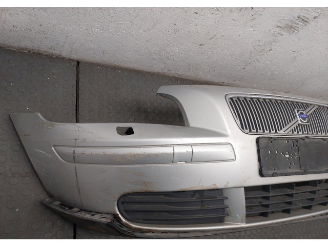 Бампер  Volvo V50 2004-2007 передний    