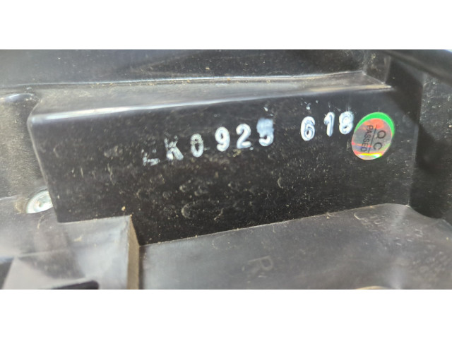 Задний фонарь          