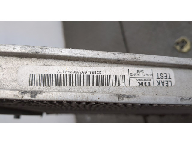 Интеркулер Volkswagen Jetta 6 2010-2018 5C0145803E