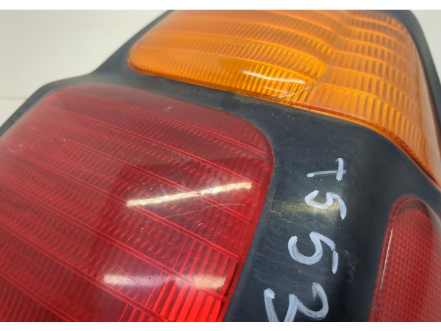 Задний фонарь MR496374