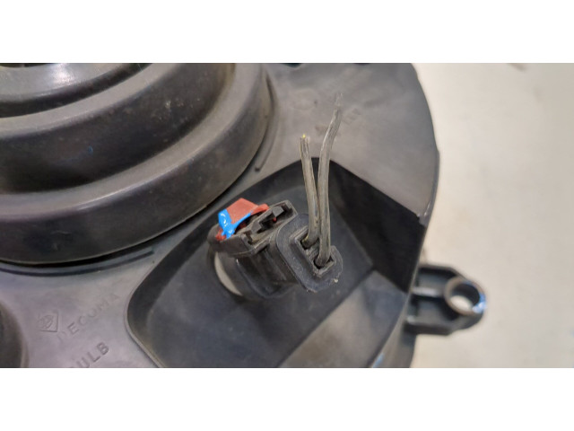 Фара передняя  Jeep Liberty 2002-2006 левая 