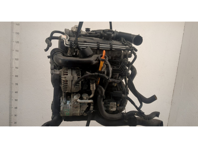 Форсунка топливная  Skoda Octavia (A5) 2004-2013         