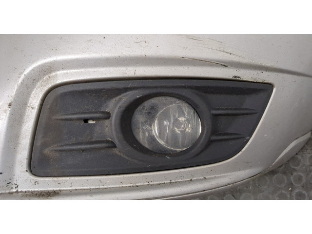 Бампер  Volvo V50 2004-2012 передний   