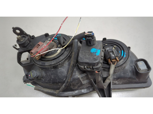 Фара передняя  Toyota Corolla E11 1997-2001 левая 