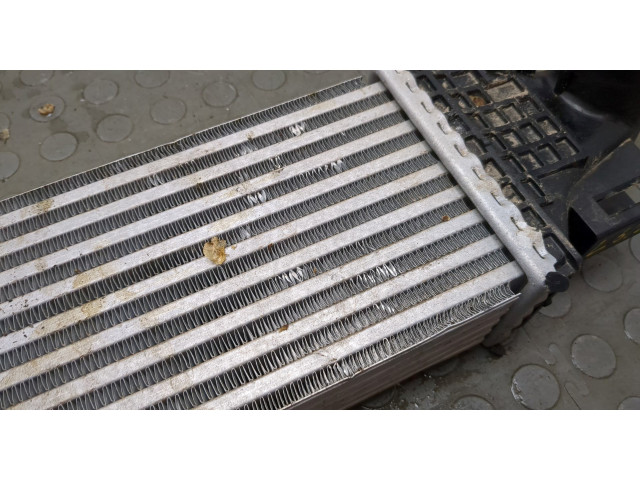 Интеркулер  Ford Escape 2019-2022       