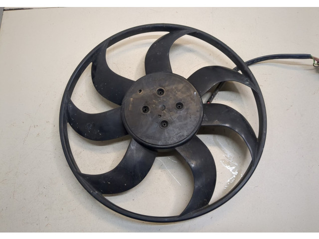 Вентилятор радиатора  Volkswagen Passat 8 2015-2025           