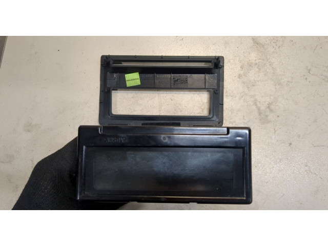 Дисплей бортового компьютера Volvo C30 2010-2013 31268055