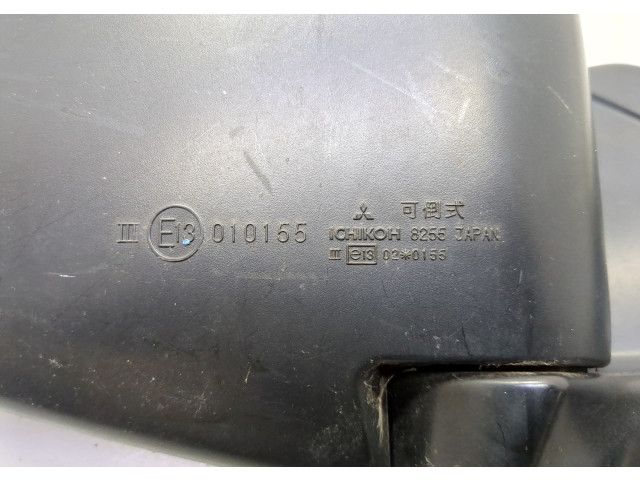 Зеркало боковое Mitsubishi Montero Sport / Pajero Sport 1996-2008 правое MN117934