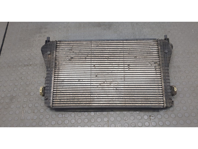 Интеркулер  Volkswagen Passat 7 2010-2015 Европа   3C0145805AN    