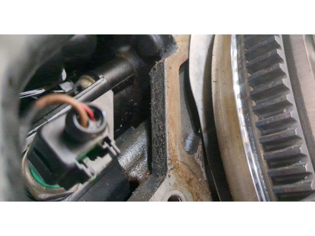 Форсунка топливная  Skoda SuperB 2015-    04L130277AC     