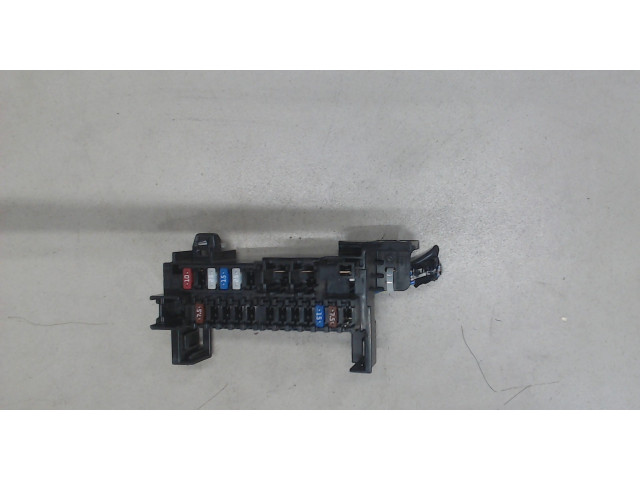 Блок предохранителей Mazda CX-5 2012-2017 KD45-66-730 2.5