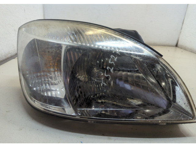 Фара передняя  KIA Rio 2005-2011 правая 