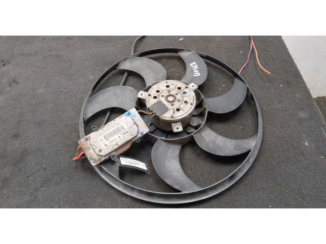 Вентилятор радиатора  BMW 3 E90, E91, E92, E93 2005-2012           