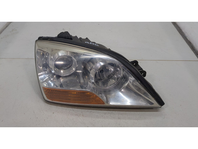 Фара передняя  KIA Sorento 2002-2009 правая 