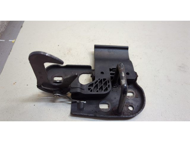 Замок капота  Volkswagen Passat CC 2008-2012     