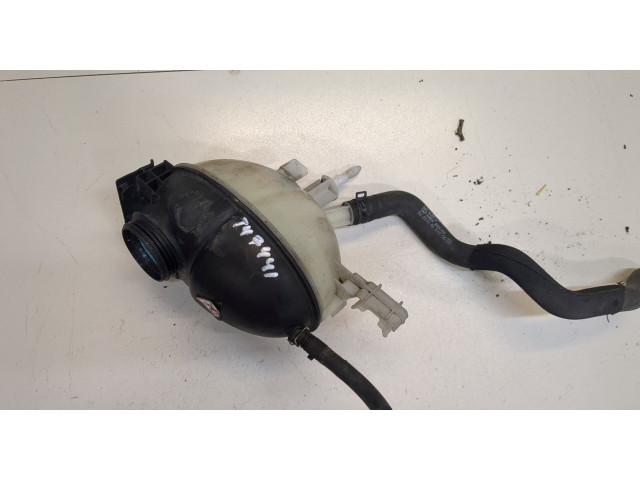 Бачок расширительный  Mercedes C W204 2007-2013    