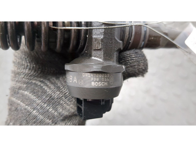 Форсунка топливная  Skoda Roomster 2006-2015    038130073AG     