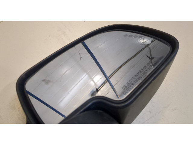 Зеркало боковое  Chevrolet Tahoe 1999-2006  правое           