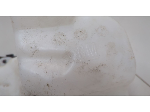 Бачок омывателя  Chevrolet Equinox 2017-2024 84768722   