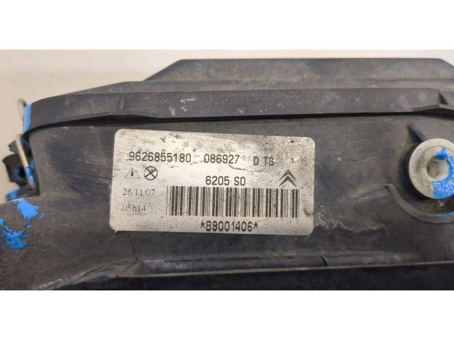 Фара передняя  Citroen Xantia 1998-2002 правая 