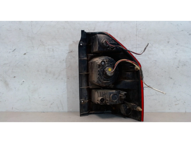 Задний фонарь MN133769, MN117803 Mitsubishi Pajero / Montero 2000-2006