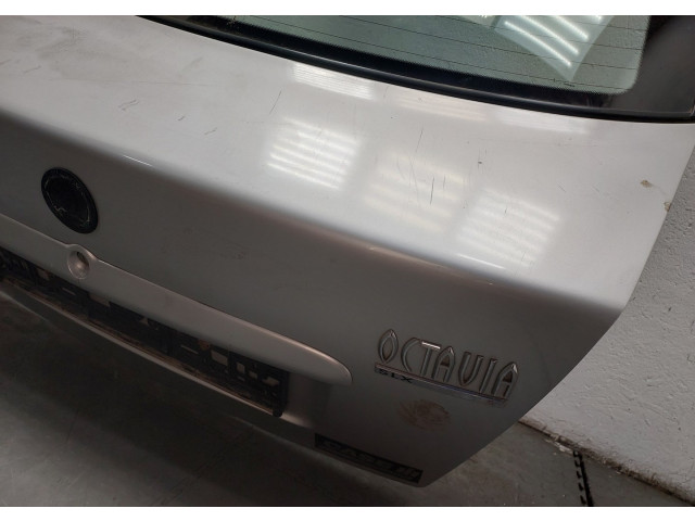 Замок багажника  Skoda Octavia Tour 1996-2011       