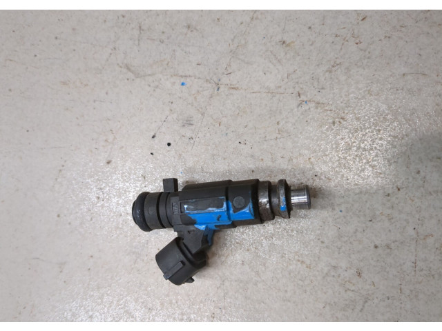 Форсунка топливная  Subaru Forester (S11) 2002-2007         
