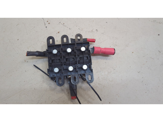 Блок предохранителей  Jaguar XF 2007-2015         