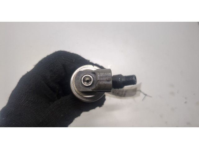 Форсунка топливная  Opel Meriva 2010-2018    55567729     