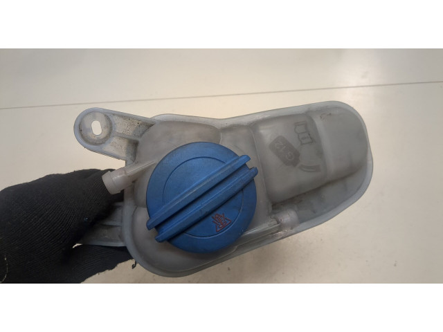 Бачок расширительный  Audi A4 (B8) Allroad 2009-2011 8K0121403G   