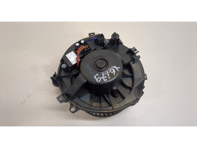 Моторчик печки Skoda Octavia (A7) 2013-2023