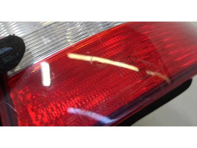 Задний фонарь