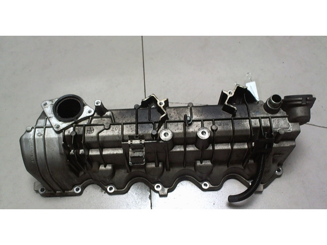 Клапанная крышка двигателя ДВС  Mercedes B W245 2005-2012 1.7     