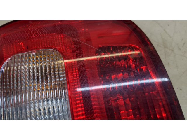 Задний фонарь