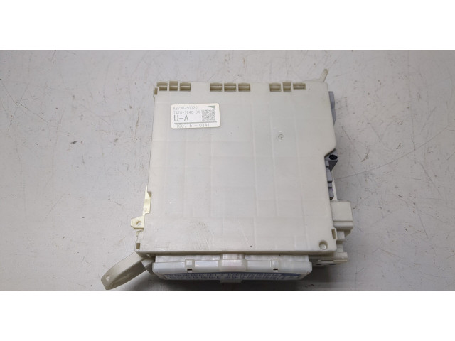 Блок предохранителей  Lexus LS460 2006-2012          4.6