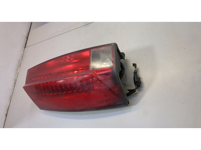 Задний фонарь