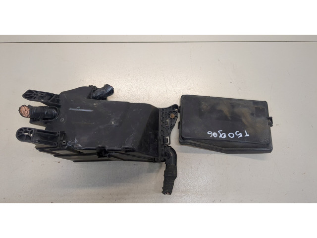 Блок предохранителей Lexus IS 2005-2013