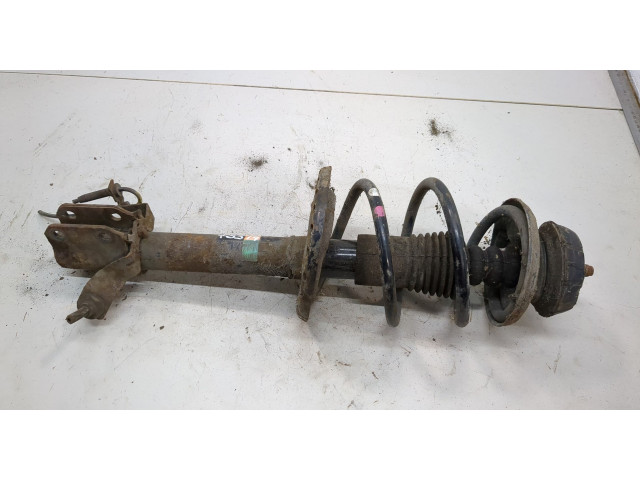 Стойка амортизатора  Dacia Sandero 2013-2020      