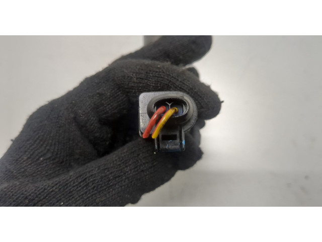 Форсунка топливная Audi A6 (C6) 2004-2011 0445115039