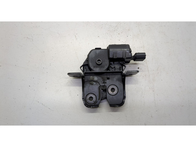 Замок багажника  Porsche Cayenne 2002-2010       