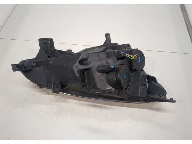 Фара передняя  Peugeot Partner 2015- левая 