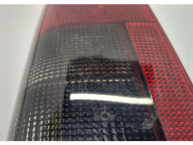 Задний фонарь 6350J0