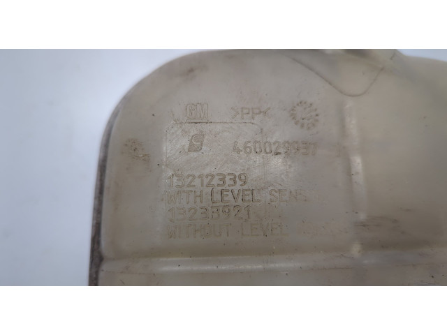 Бачок расширительный  Opel Astra H 2004-2010    