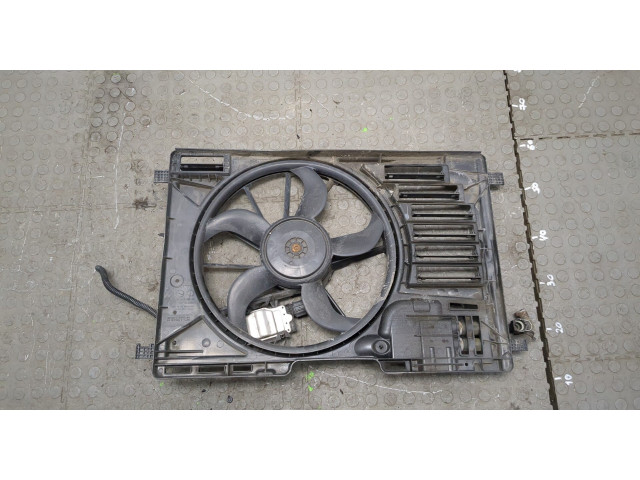Вентилятор радиатора  Ford Escape 2012-2015           