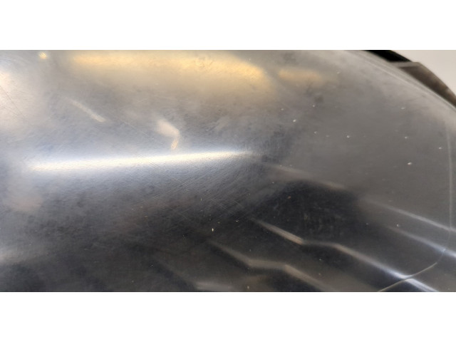 Фара передняя Renault Scenic 2009-2012 правая